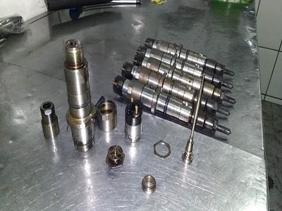 Limpeza e regulagem de bicos injetores a diesel| Nevicar Diesel Service Imagem